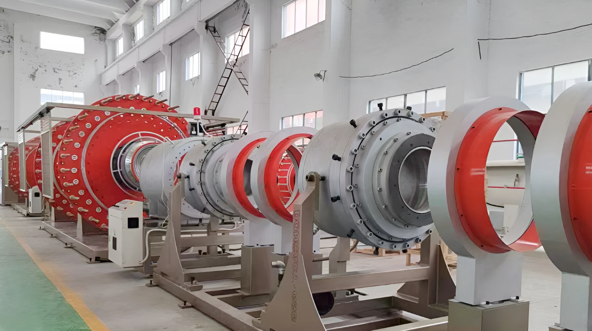 pipe manufacturing machine